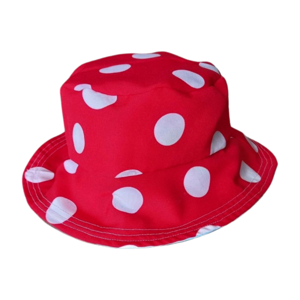 chapeau réversible coté rouge pois blanc